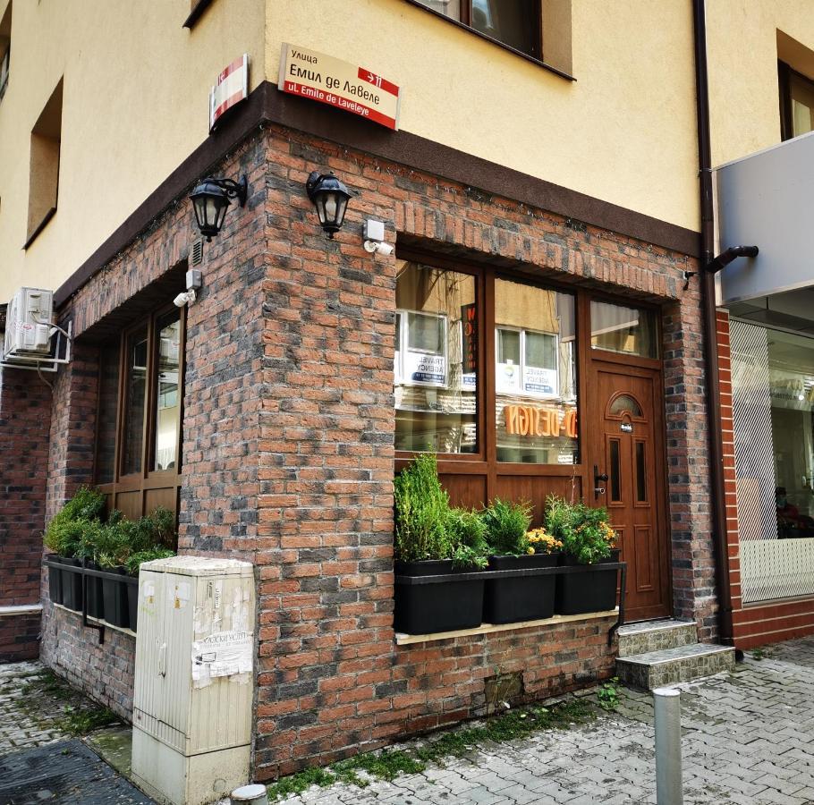 Sleep Over Sofia - Guest Rooms Bagian luar foto