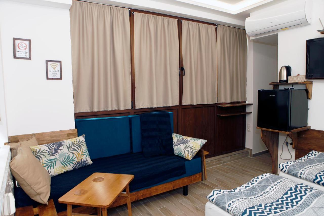 Sleep Over Sofia - Guest Rooms Bagian luar foto