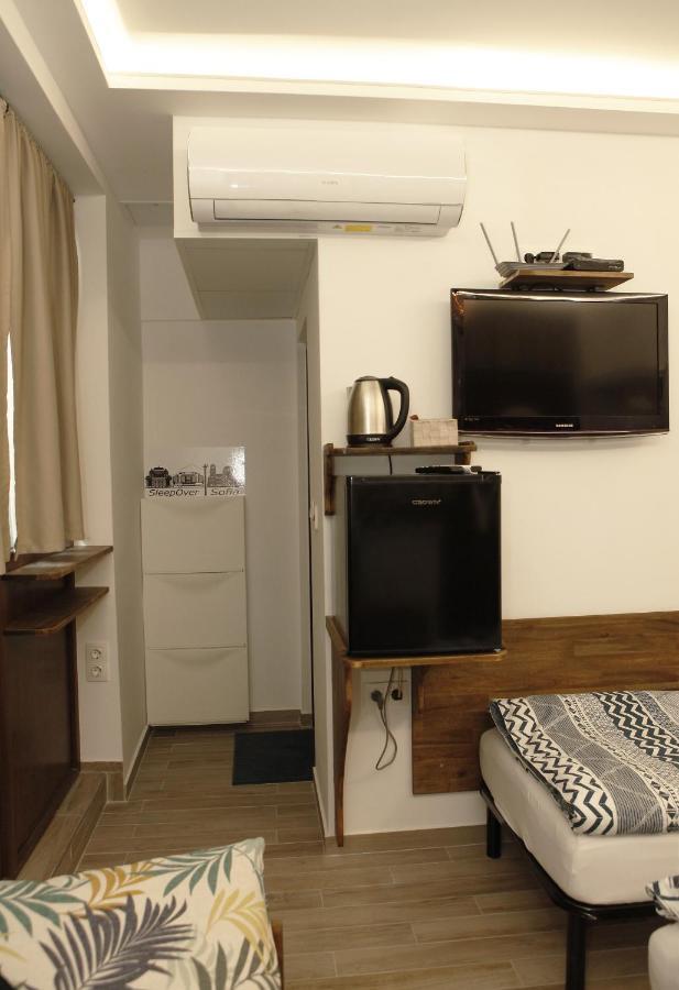 Sleep Over Sofia - Guest Rooms Bagian luar foto