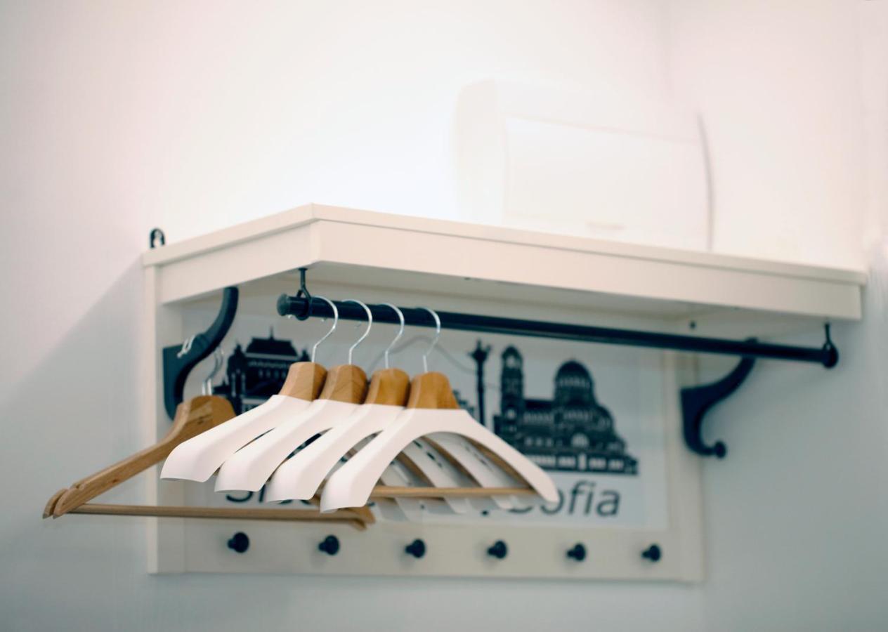 Sleep Over Sofia - Guest Rooms Bagian luar foto